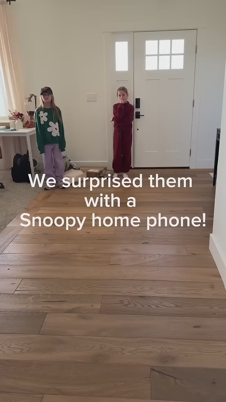 snoopy home phone